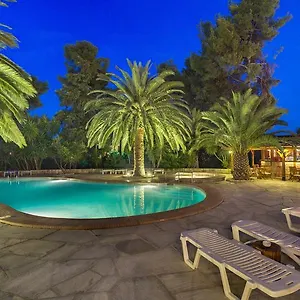 Pilalidis Hotell
